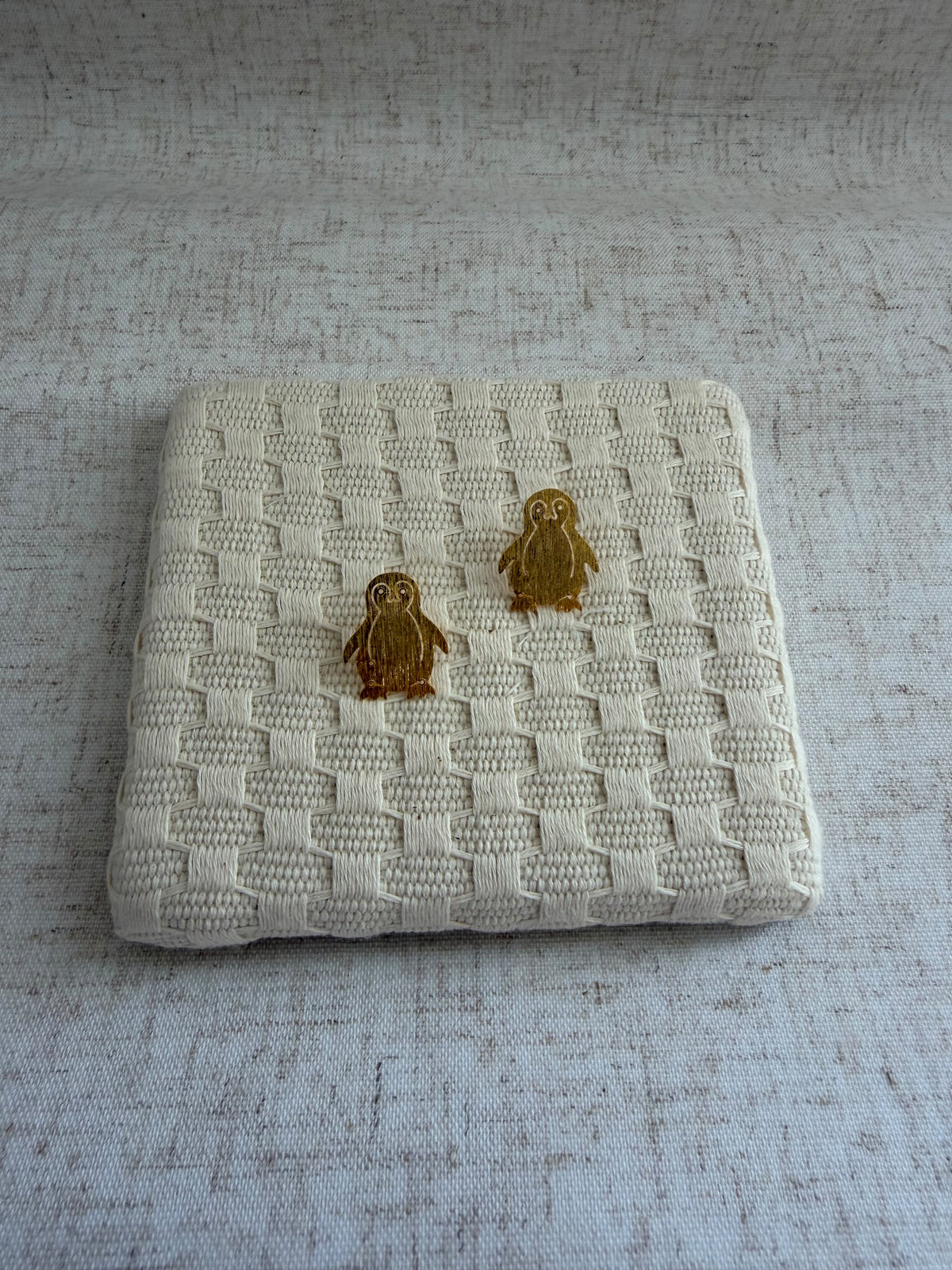 Aretes pingüinos pequeños