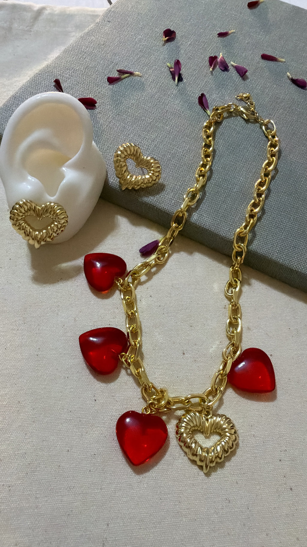 Set collar + Aretes corazones